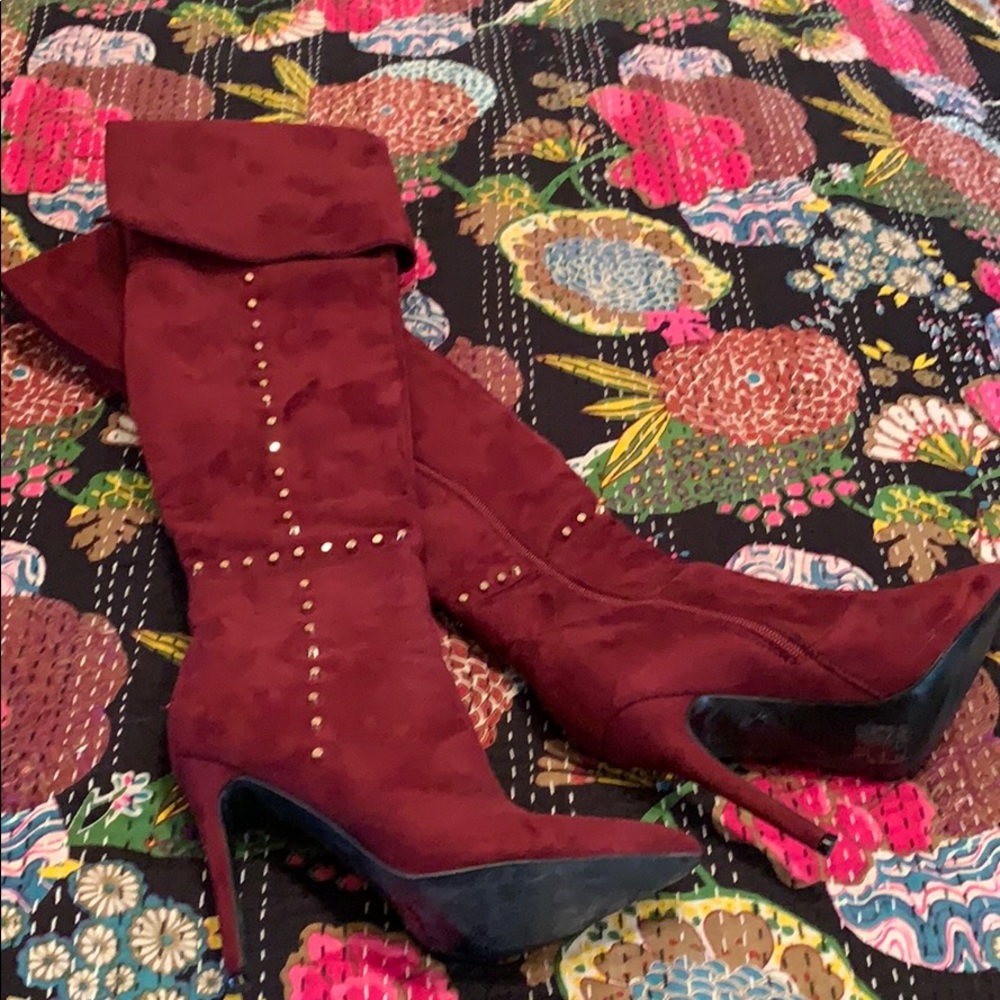 Simmi Over the knee boot